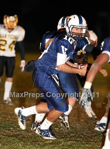 Thumbnail 1 in San Pedro @ Venice (CIF LA City Section Playoffs) photogallery.