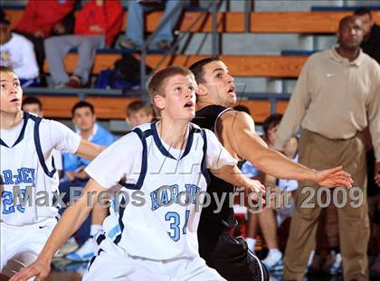 Thumbnail 3 in San Pedro @ Venice (CIF LA City Section Playoffs) photogallery.