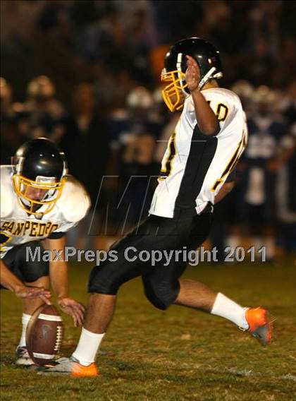 Thumbnail 1 in San Pedro @ Venice (CIF LA City Section Playoffs) photogallery.