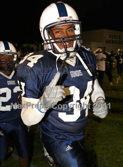 Thumbnail 2 in San Pedro @ Venice (CIF LA City Section Playoffs) photogallery.