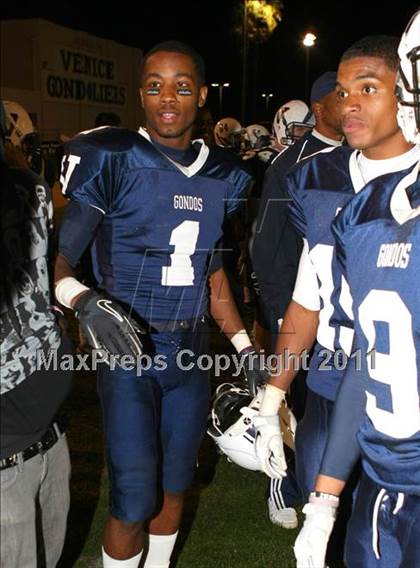 Thumbnail 2 in San Pedro @ Venice (CIF LA City Section Playoffs) photogallery.