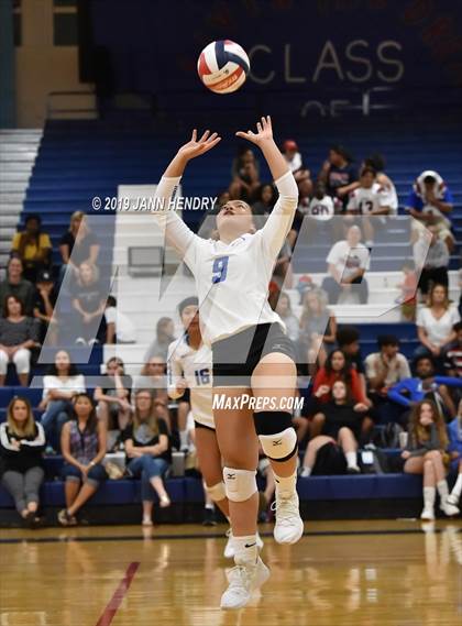 Thumbnail 3 in Moanalua @ Coronado photogallery.