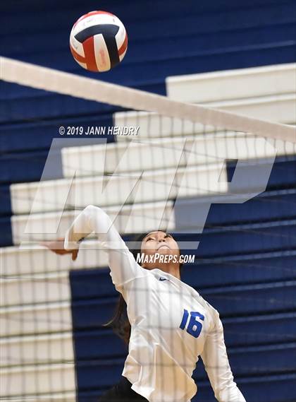 Thumbnail 1 in Moanalua @ Coronado photogallery.
