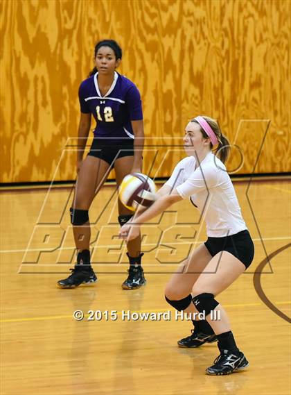 Thumbnail 2 in Chisholm Trail vs Saginaw (EMS-ISD Tournament) photogallery.