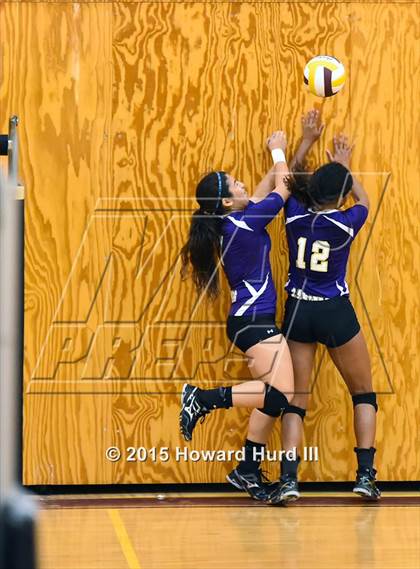 Thumbnail 3 in Chisholm Trail vs Saginaw (EMS-ISD Tournament) photogallery.