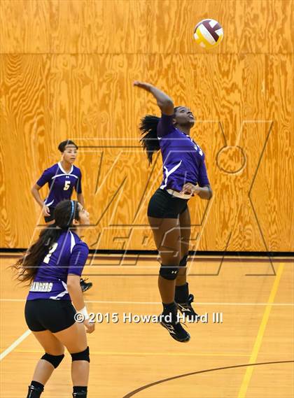 Thumbnail 1 in Chisholm Trail vs Saginaw (EMS-ISD Tournament) photogallery.