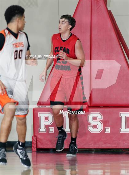 Thumbnail 2 in Lancaster vs. Clear Brook (McDonald's Texas Invitational) photogallery.