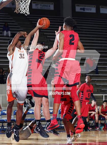 Thumbnail 2 in Lancaster vs. Clear Brook (McDonald's Texas Invitational) photogallery.