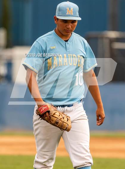 Thumbnail 1 in Monache vs. Chowchilla (CIF CS D4 Final) photogallery.