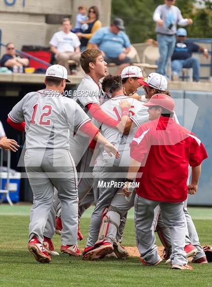 Thumbnail 1 in Monache vs. Chowchilla (CIF CS D4 Final) photogallery.