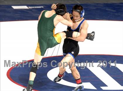 Thumbnail 2 in CIF State Boys Wrestling Championships (Finals) photogallery.