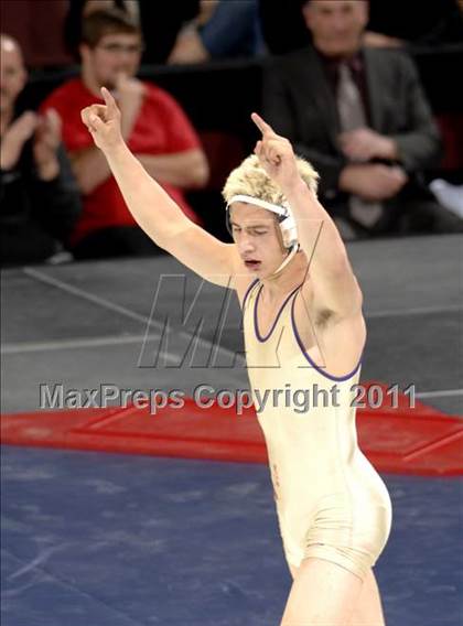 Thumbnail 2 in CIF State Boys Wrestling Championships (Finals) photogallery.