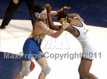 Thumbnail 3 in CIF State Boys Wrestling Championships (Finals) photogallery.