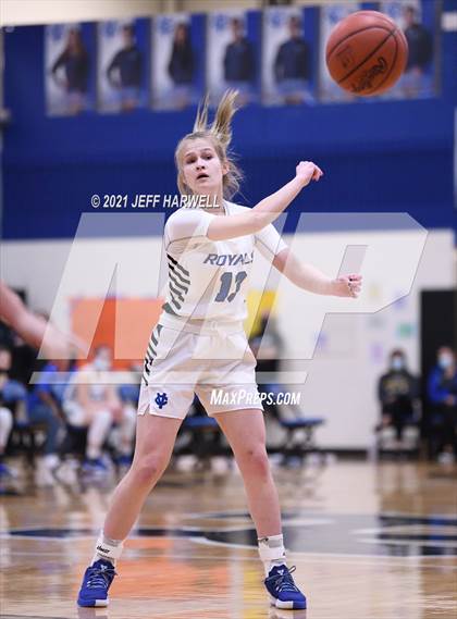 Thumbnail 1 in Springfield @ Cuyahoga Valley Christian Academy (OHSAA D2 District Playoff) photogallery.