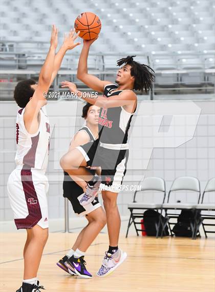 Thumbnail 1 in Central vs. Red Mountain - Section 7 Basketball Tournament photogallery.