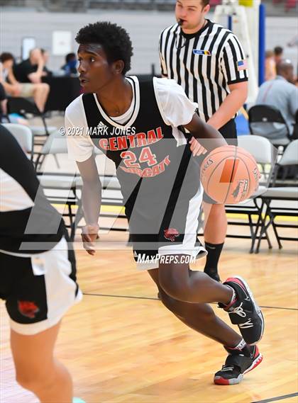 Thumbnail 3 in Central vs. Red Mountain - Section 7 Basketball Tournament photogallery.