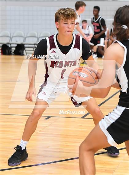 Thumbnail 3 in Central vs. Red Mountain - Section 7 Basketball Tournament photogallery.