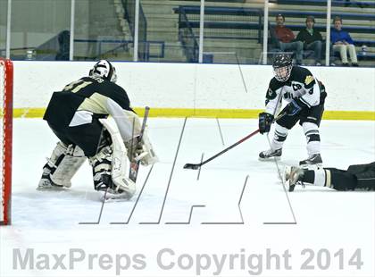 Thumbnail 2 in Wayland @ Jenison photogallery.