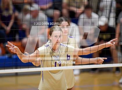 Thumbnail 1 in Hamilton vs Notre Dame (Westwood Tournament of Champions) photogallery.