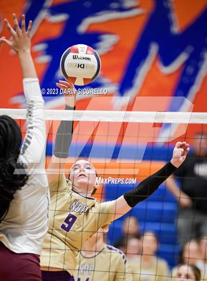 Thumbnail 1 in Hamilton vs Notre Dame (Westwood Tournament of Champions) photogallery.