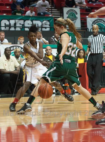 Thumbnail 1 in La Costa Canyon vs Serra (CIF SDS D2 Final) photogallery.
