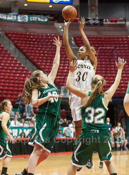 Thumbnail 3 in La Costa Canyon vs Serra (CIF SDS D2 Final) photogallery.
