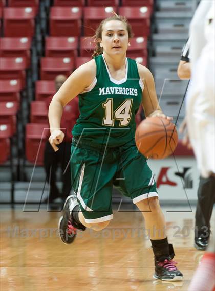 Thumbnail 1 in La Costa Canyon vs Serra (CIF SDS D2 Final) photogallery.