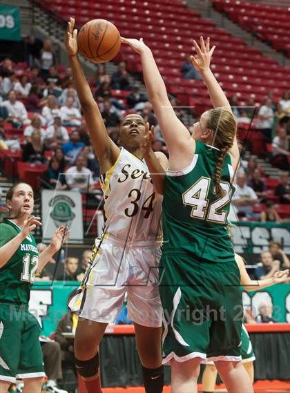 Thumbnail 3 in La Costa Canyon vs Serra (CIF SDS D2 Final) photogallery.