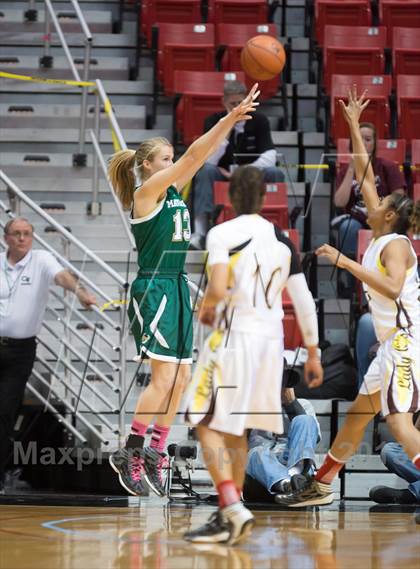 Thumbnail 2 in La Costa Canyon vs Serra (CIF SDS D2 Final) photogallery.