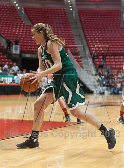 Thumbnail 3 in La Costa Canyon vs Serra (CIF SDS D2 Final) photogallery.