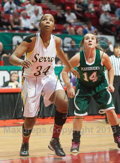 Thumbnail 3 in La Costa Canyon vs Serra (CIF SDS D2 Final) photogallery.