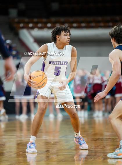 Thumbnail 1 in Dakota Ridge vs Mesa Ridge (CHSAA 5A Great 8) photogallery.
