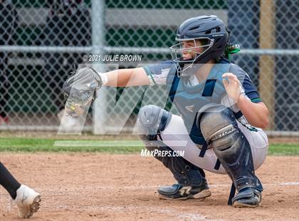 Thumbnail 1 in Cathedral vs Northview (IHSAA 3A Regional)  photogallery.