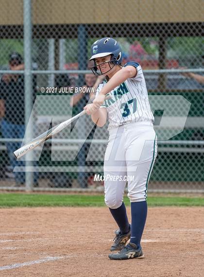 Thumbnail 3 in Cathedral vs Northview (IHSAA 3A Regional)  photogallery.
