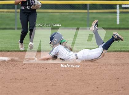 Thumbnail 1 in Cathedral vs Northview (IHSAA 3A Regional)  photogallery.