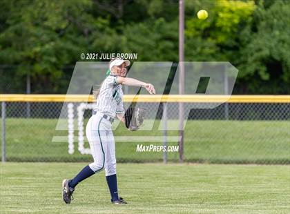 Thumbnail 1 in Cathedral vs Northview (IHSAA 3A Regional)  photogallery.