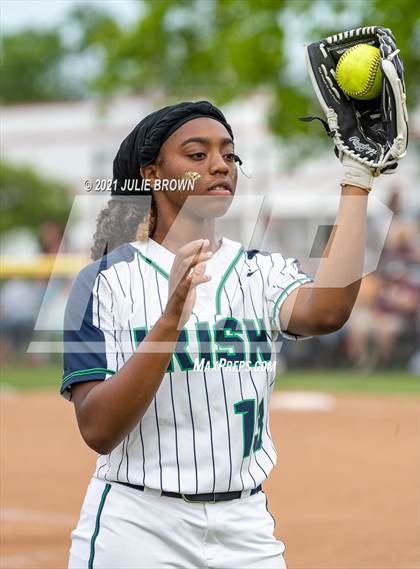 Thumbnail 1 in Cathedral vs Northview (IHSAA 3A Regional)  photogallery.