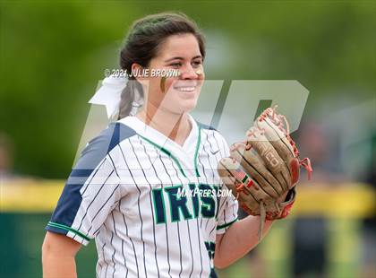 Thumbnail 1 in Cathedral vs Northview (IHSAA 3A Regional)  photogallery.