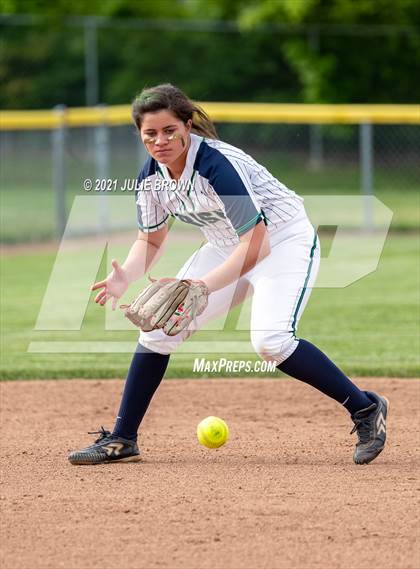 Thumbnail 3 in Cathedral vs Northview (IHSAA 3A Regional)  photogallery.