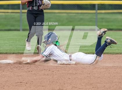 Thumbnail 2 in Cathedral vs Northview (IHSAA 3A Regional)  photogallery.