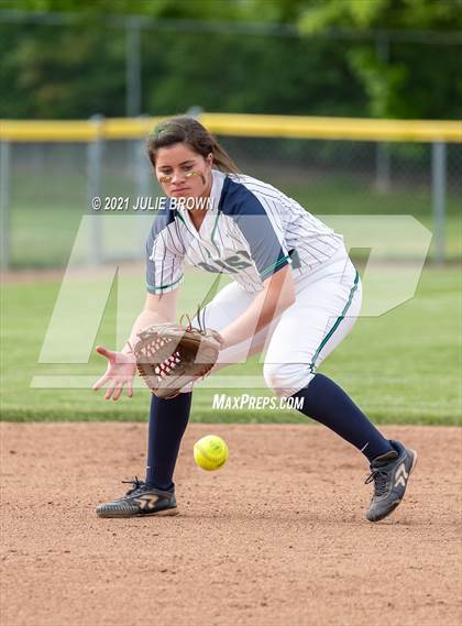 Thumbnail 1 in Cathedral vs Northview (IHSAA 3A Regional)  photogallery.