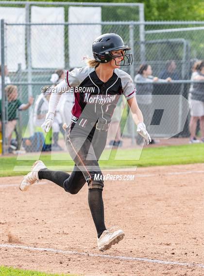 Thumbnail 3 in Cathedral vs Northview (IHSAA 3A Regional)  photogallery.