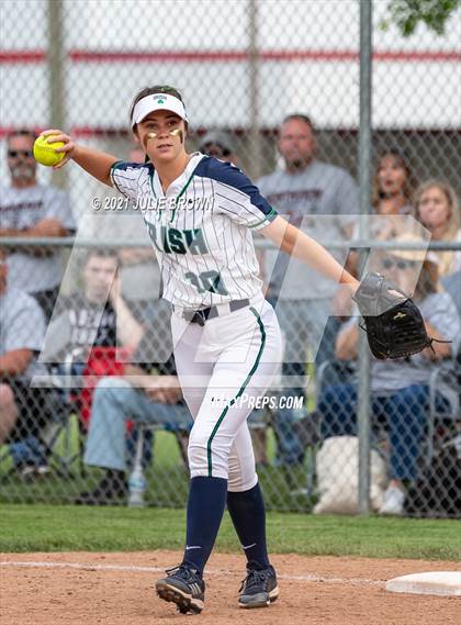Thumbnail 3 in Cathedral vs Northview (IHSAA 3A Regional)  photogallery.