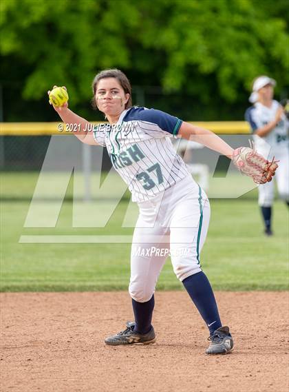 Thumbnail 2 in Cathedral vs Northview (IHSAA 3A Regional)  photogallery.