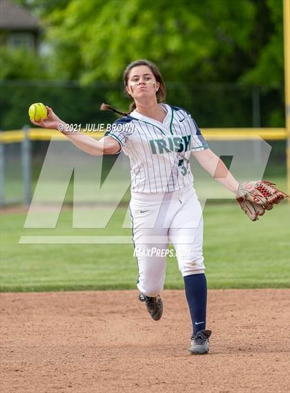 Thumbnail 2 in Cathedral vs Northview (IHSAA 3A Regional)  photogallery.