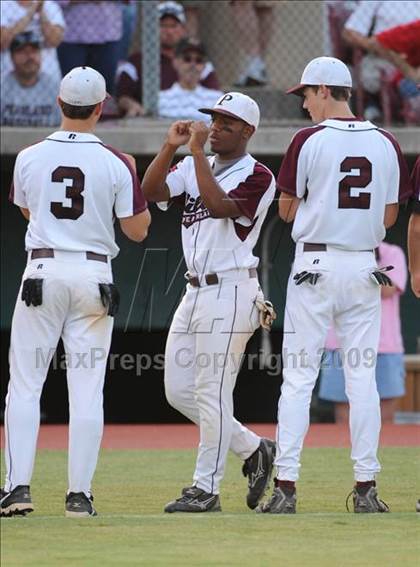 Thumbnail 1 in Brazoswood vs Pearland (UIL 5A SF - Game 1 ) photogallery.