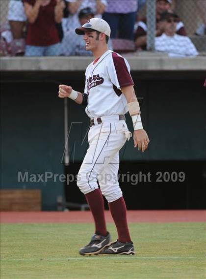 Thumbnail 1 in Brazoswood vs Pearland (UIL 5A SF - Game 1 ) photogallery.