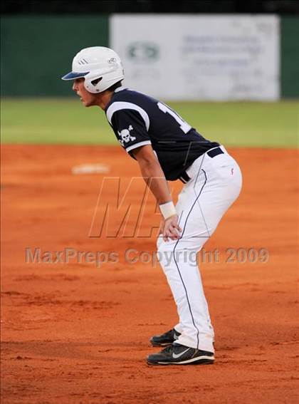 Thumbnail 3 in Brazoswood vs Pearland (UIL 5A SF - Game 1 ) photogallery.