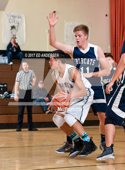 Thumbnail 2 in Virginia City vs. White Pine (Serpent Classic) photogallery.