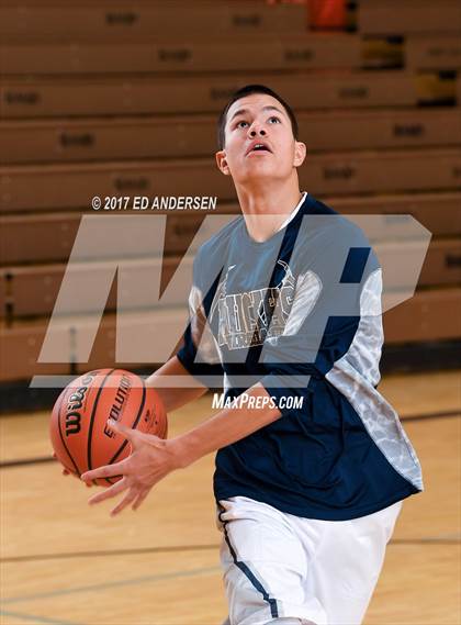 Thumbnail 3 in Virginia City vs. White Pine (Serpent Classic) photogallery.